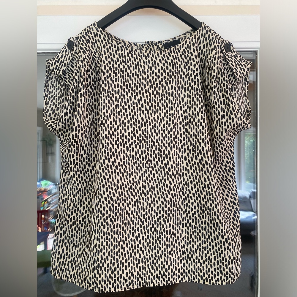 Who What Wear (Target) short sleeve blouse